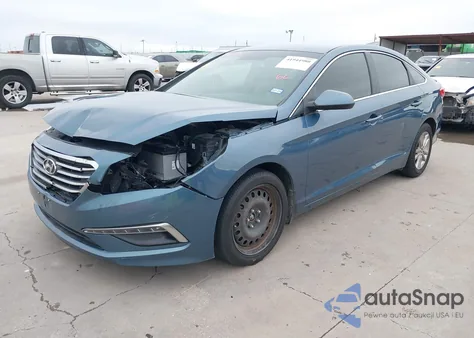 2015 Hyundai Sonata Se из США, поврежденный, VIN 5NPE24AF5FH243017